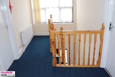 7 bed house, Gresham, Near university, Middlesbrough, TS14LJ - Image 2